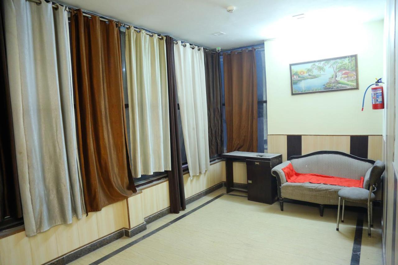 Aerocity Hotel Jindal Palace Delhi- A Well Hygiene Property"All Staff Vaccinated " ニューデリー エクステリア 写真