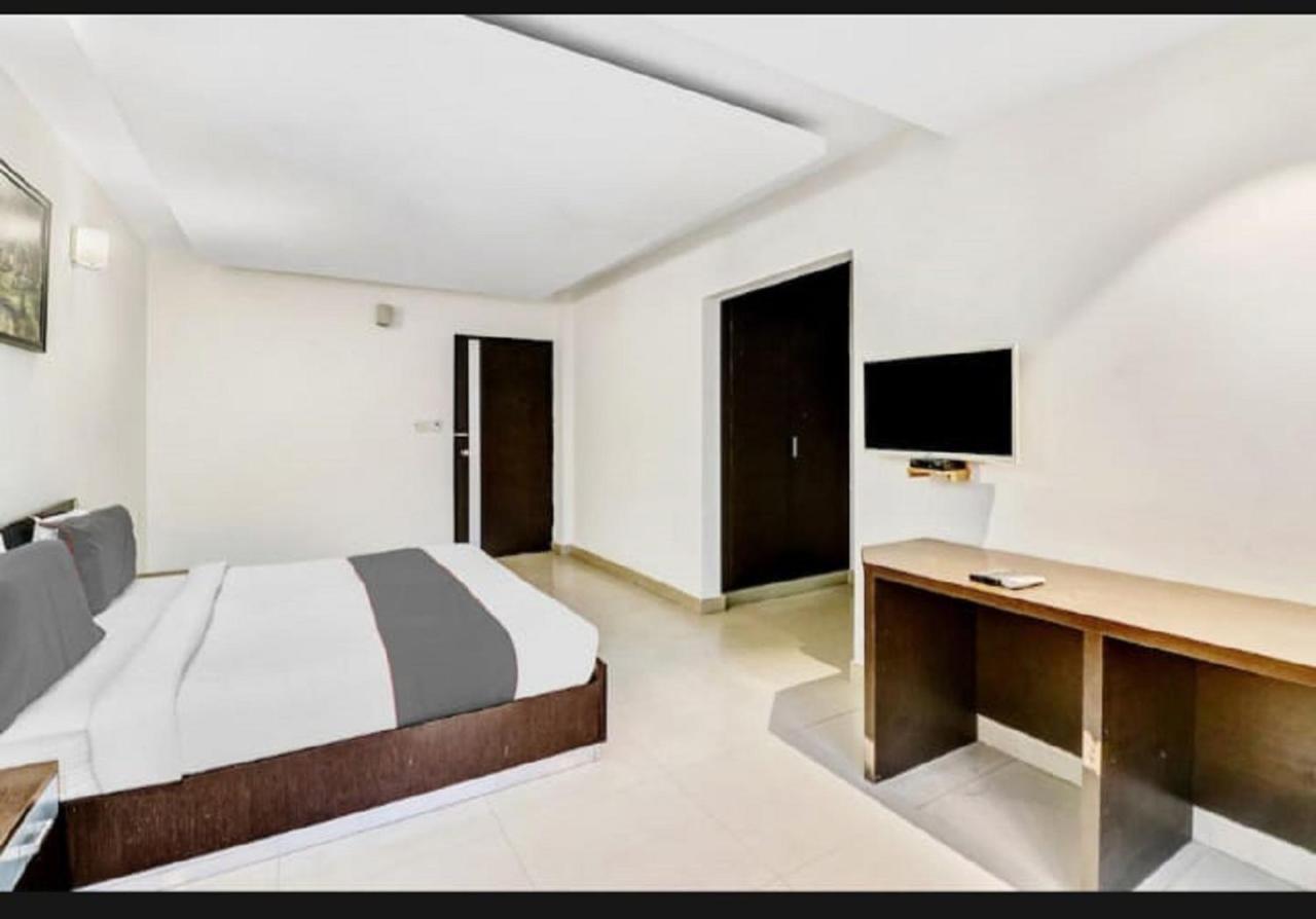 Aerocity Hotel Jindal Palace Delhi- A Well Hygiene Property"All Staff Vaccinated " ニューデリー エクステリア 写真